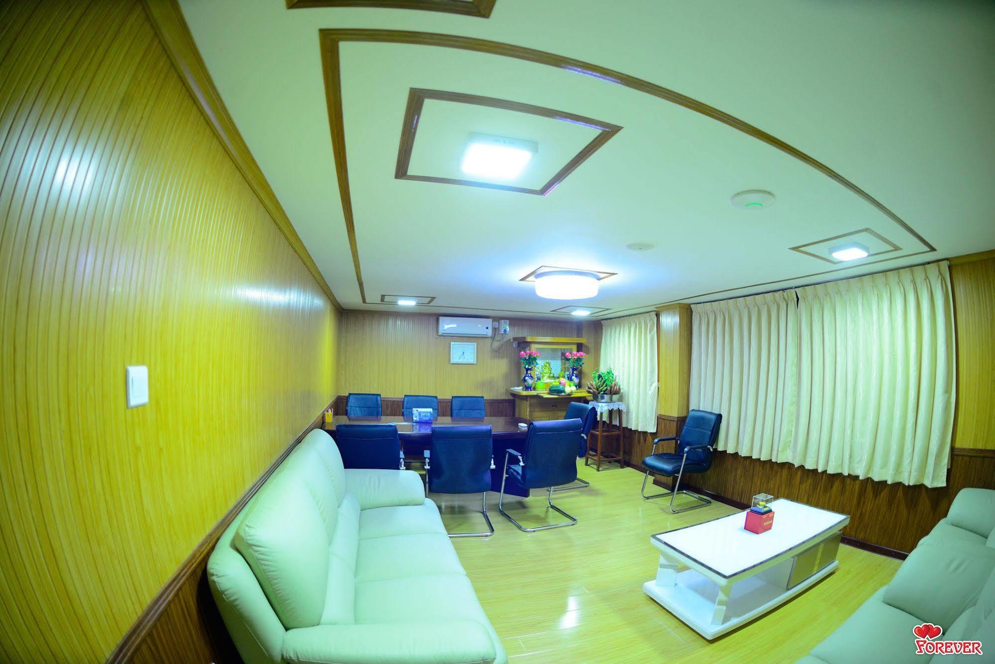 Vega Star Hotel Gyogon Bagian luar foto